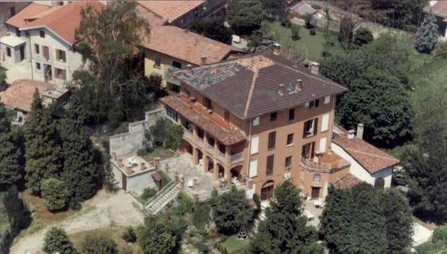 4-storey Lake Maggiore villa to restore Ref: A0186