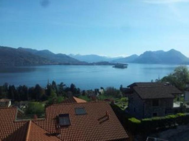 Newly built apartment with view over the lake Maggiore and wide terrace. Ref RO55 C-D