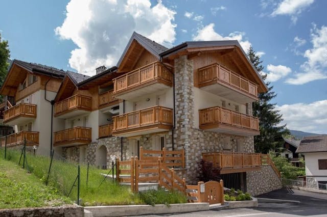Modern one bedroom apartment in a chalet in Lombardy       ref APT3- Ponte di Legno