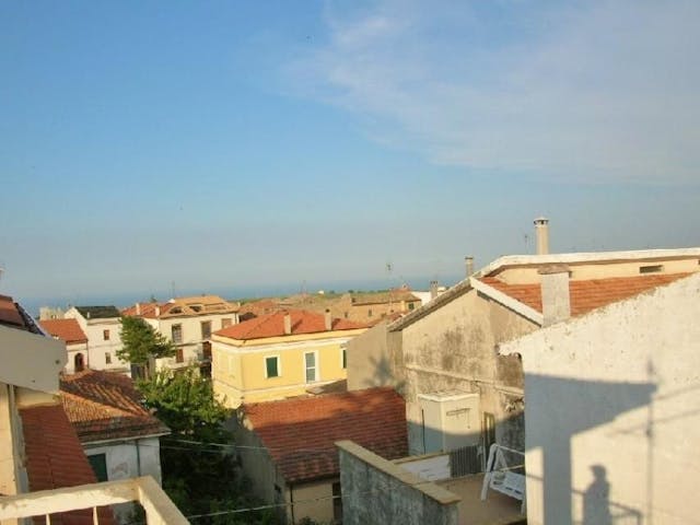 Two apartments building with garden and sea view in Abruzzo Ref CH145FBR