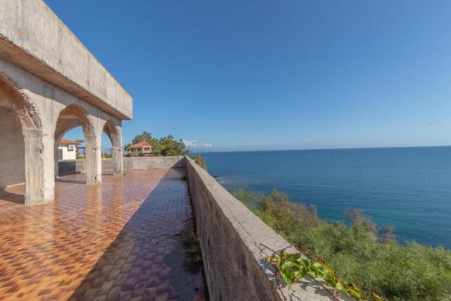 Panoramic villa overlooking the sea with exclusive garden - Ref: 118-20