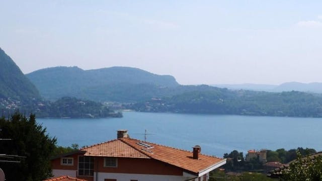 3-storey House in Arizzano with Lake view   Ref:VI0387