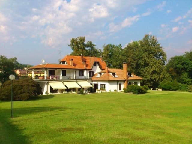5-bedroom Lake Maggiore villa Ref: A0256