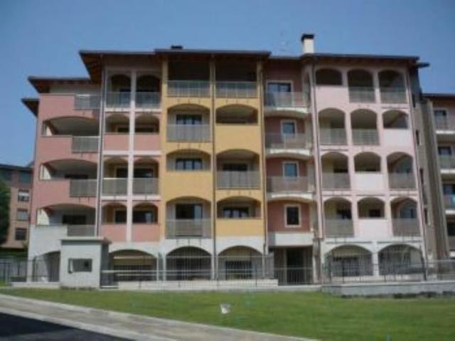 New apartment close to the Lake Maggiore with terrace and garden. Ref RO59A