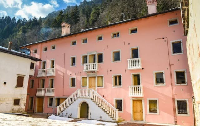 One bedroom flat with balcony close to the Dolomites in Veneto      ref MOIAZZA 3458