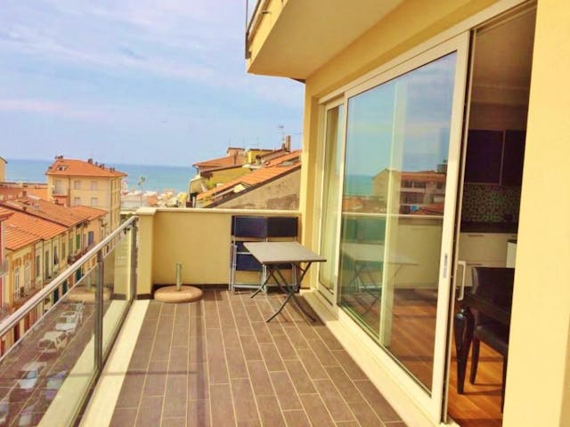 Sea-view apartment in Tuscan resort Ref: VP20