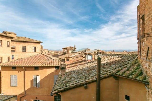 3-bedroom apartment in Siena, Tuscany - Ref. SIL6037