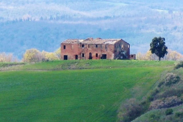 7-bedroom farmhouse in Asciano, Tuscany - Ref- SIL5381